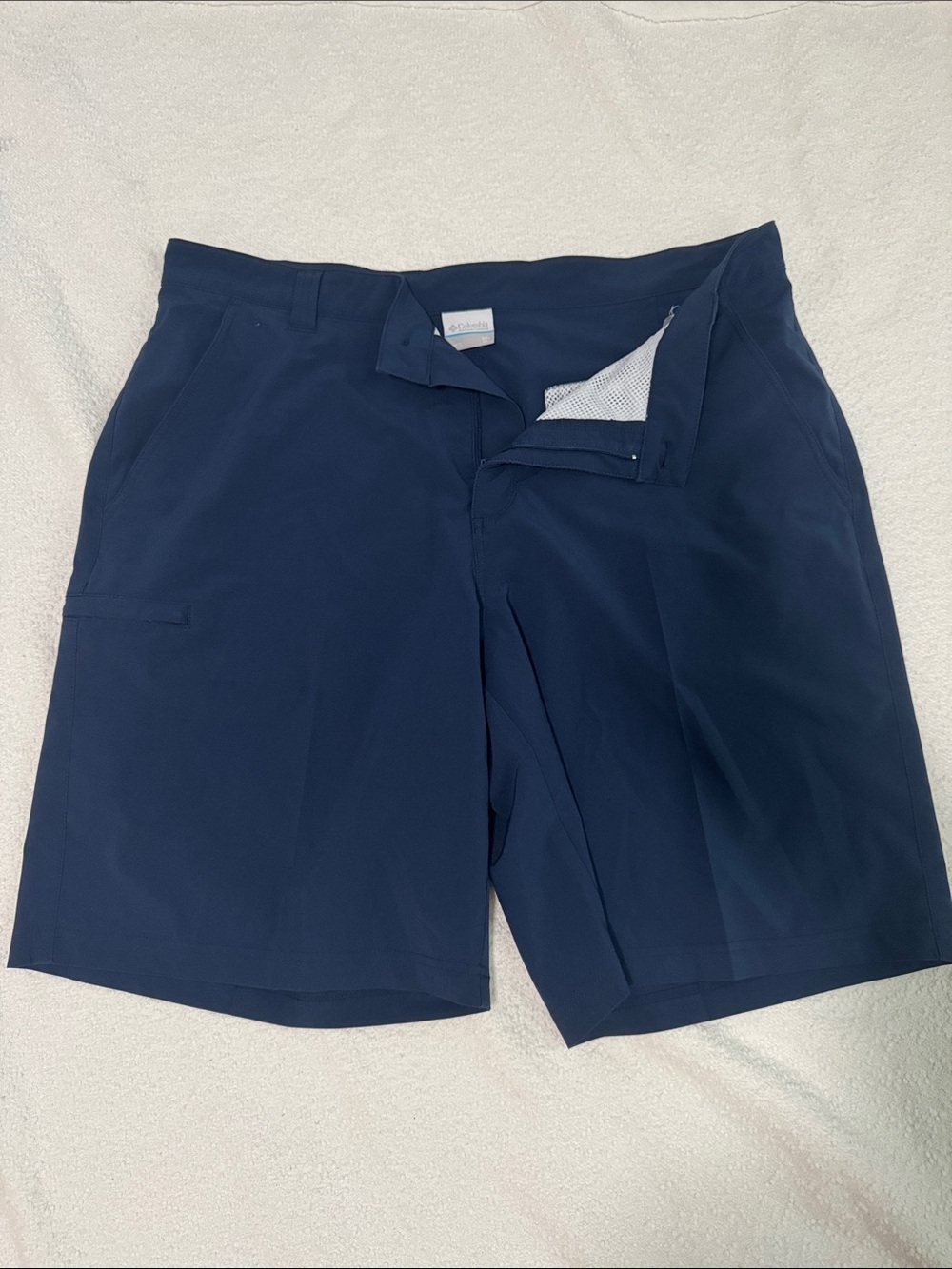 Columbia PFG Men's Navy Flat-Front Performance Shorts